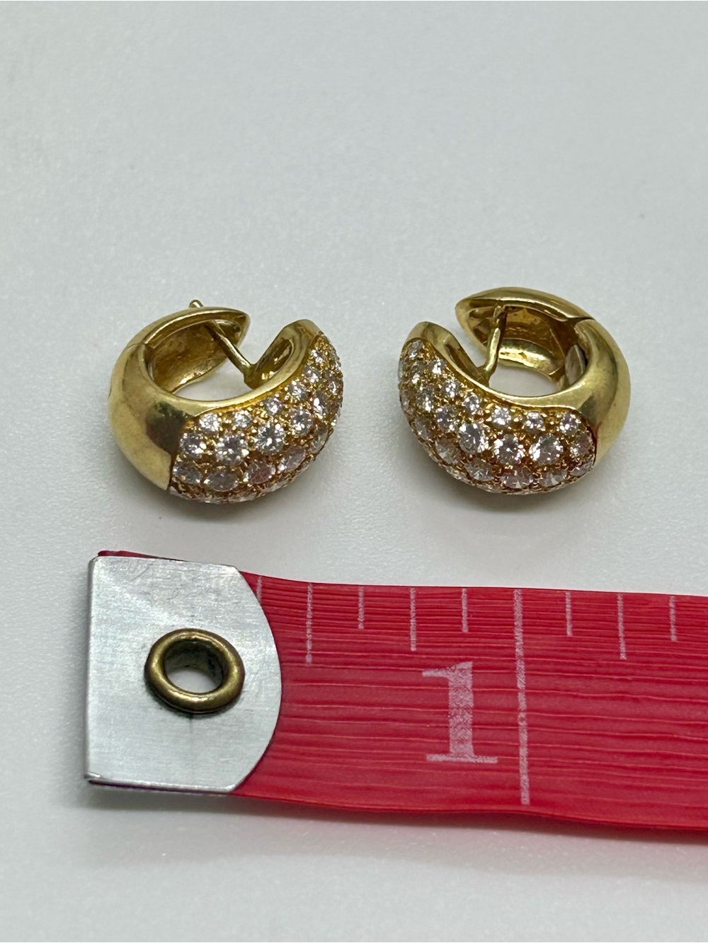 CHANEL Vintage Fine Jewelry 18k Gold Pave Diamond Dome Huggie Earrings - Picture 8 of 14
